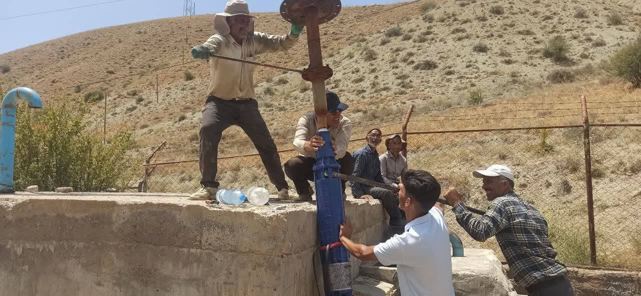 پایداری آب شرب ۱۰۰ خانوار روستای قلعه‌صفا با تعویض الکتروپمپ ایستگاه پمپاژ
